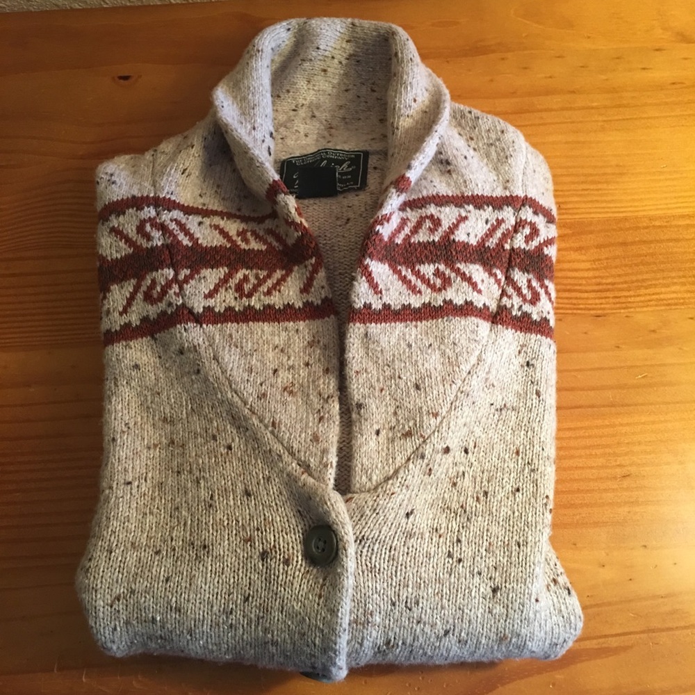 Woolrich women’s sweater, size large